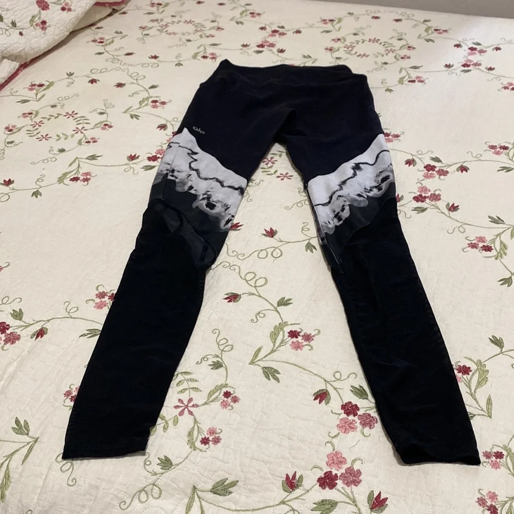 Alo Yoga High Waist Verse Yoga Black White Sheer Leggings XS